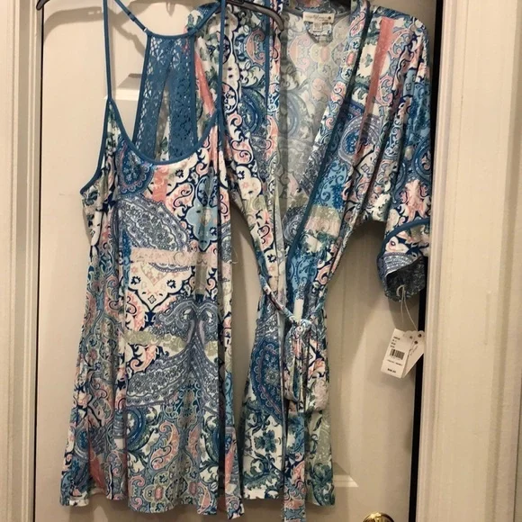 IN BLOOM NIGHTGOWN & ROBE 2-Piece Set NWT sz L